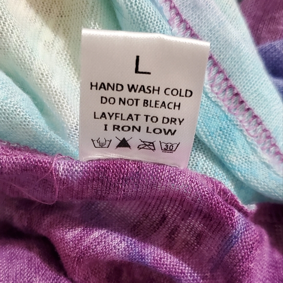 Color Splash Blouse - Picture 12 of 14